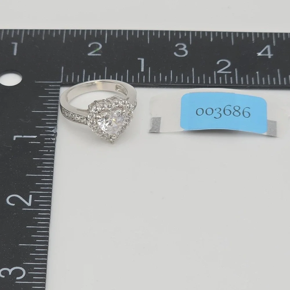 BE 925 Sterling Silver Heart Ring Halo Design Cubic Zirconia‎ Engagement Size 7